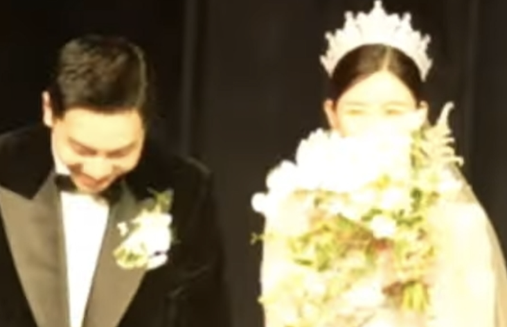 “일주일에 5번 해라”..이승기-이다인 결혼식에 19금 주례한 이순재