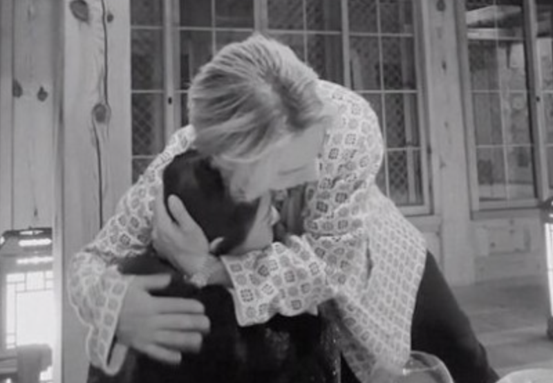 태양, 오랜만에 아내 민효린 공개..뜨거운 스킨십까지