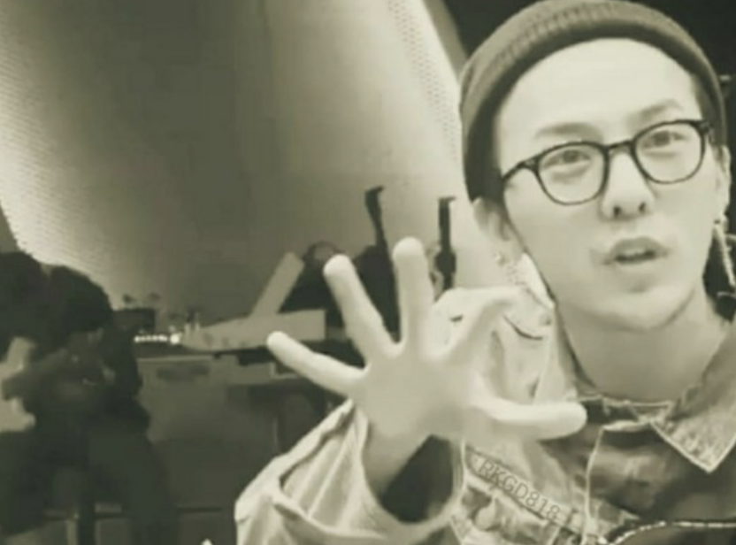 빅뱅 모두 YG 떠났다…지드래곤, 계약서 사인 안 했다