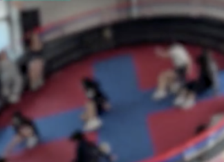 “표 사줄테니 나중에 갚아”…초딩에게 성매매 강요한 디스코팡팡 DJ