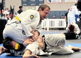 안방서 보는 저커버그 머스크 현피, 둘은 대체 왜 싸울까? 주짓수하는 마크 저커버그