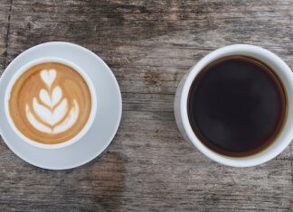 커피를 마시고 신경질적이거나 안절부절 못하는 증상이 있다면 이 중독을 의심해 봐야 합니다. 우리가 매일 마시는 커피속 카페인 과연 괜찮은가?