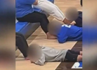 “친구 발가락을 혀로 핥아서”…美고교에서 벌어진 역겨운 행사