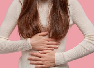 응급실 의사는 변비랬는데…몇 시간 만에 사망한 11살 소녀 생리통 복통