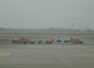인천공항 북한의 오물 풍선으로 한때 마비… 무더기 회항 및 지연 속출 인천공항 활주로