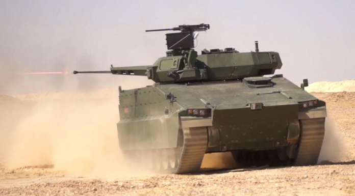 한화, 美 노스롭 그루먼 ‘동맹’ 강화…호주산 레드백에 체인건 장착 레드백