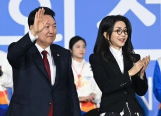 “김건희 명품백 잘못했지” 말한 택시기사 폭행한 60대, 처벌 수준이… 윤석열 김건희