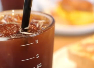 명절 고속도로 휴게소 매출 1위 찍은 음식은?…5일간 22억원어치 아이스아메리카노 커피