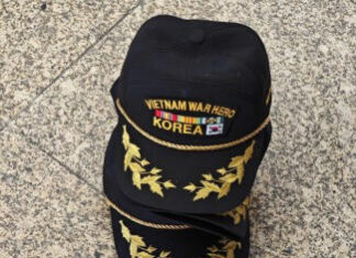 베트남 입국하려다 거부당하고 벌금까지 낸 사연은? 베트남참전용사 모자 / 온라인커뮤니티