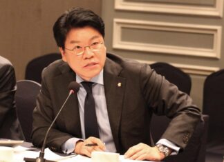 비서 성폭력 피소당한 장제원이 “잠시 탈당”한다며 올린 글 장제원 페이스북